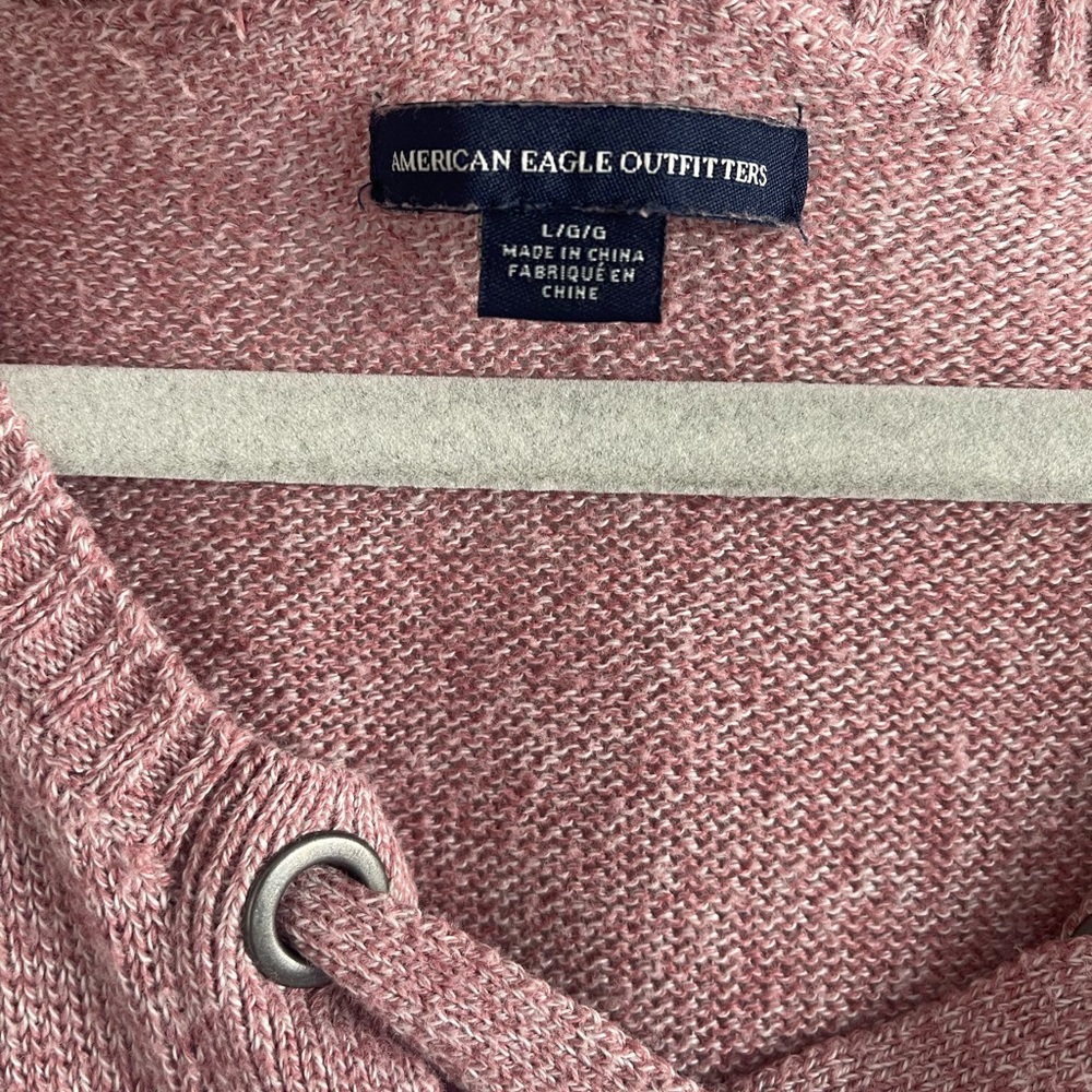 American Eagle sweater